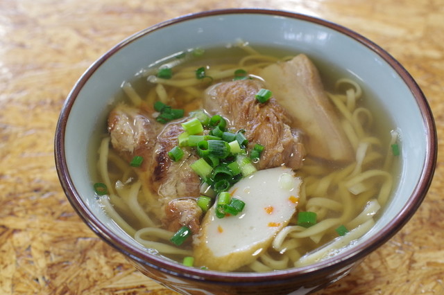 Yunami Sakashita ten: hausgemachte Okinawa-Soba — 4