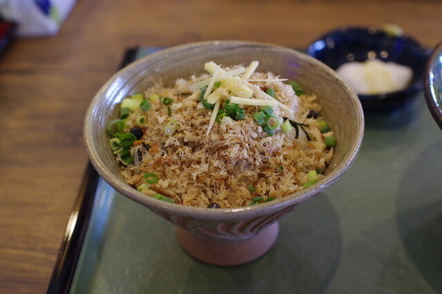 Fukakiso Ba: Okinawa-Soba mit Brühe aus eigenem Fang — 4