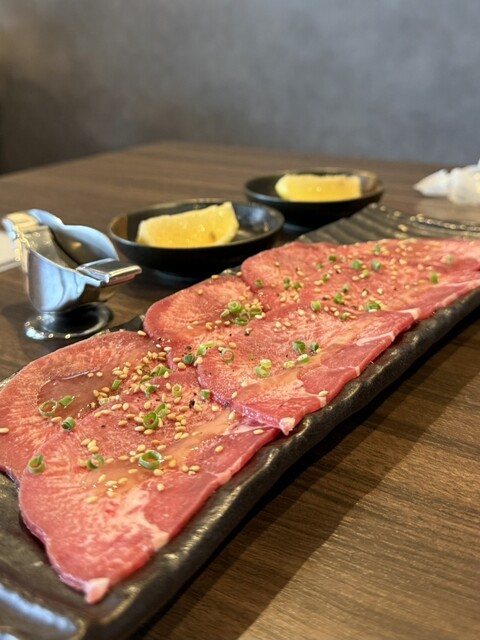 Toraichi Seiniku Ten: Yakiniku und Steaks vom Metzger — 3