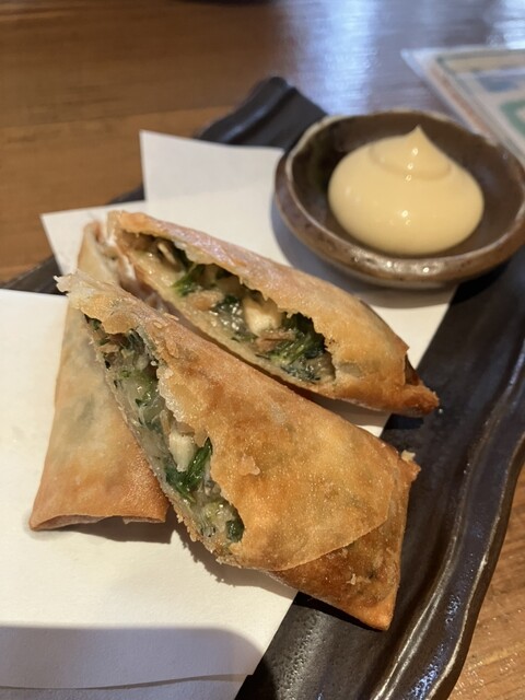 Izakaya Deiriguchi Shimozato doori ten: kreative Miyako-Küche — 3